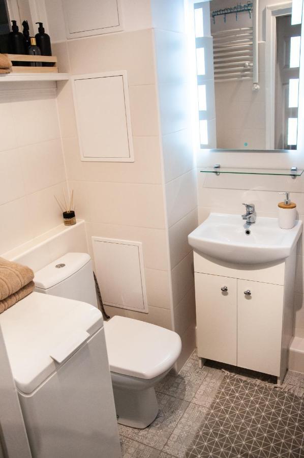 Apartament "Klimatycznie" - Przytulny, 4-Osobowy, Jelenia Gora, Cieplice Exterior foto